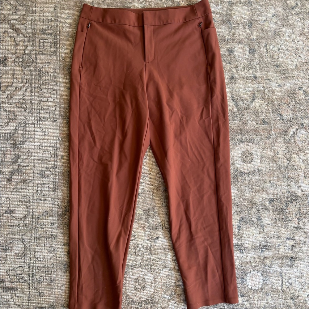 Athleta Woman’s Terracotta Pants